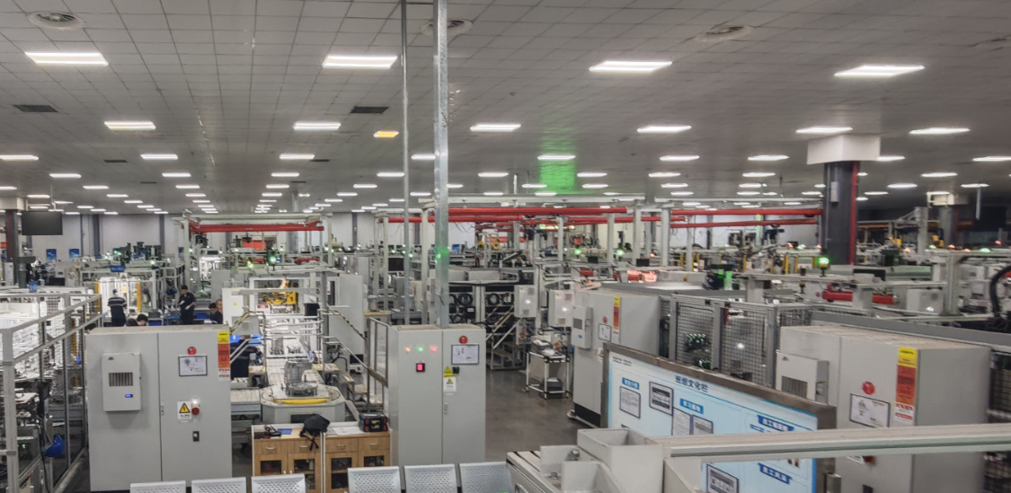 Oil-cooled eAxle production line