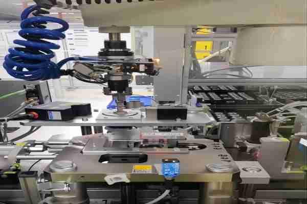 Solenoid valve assembly test line
